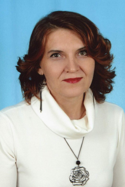 Лариса Геннадьевна